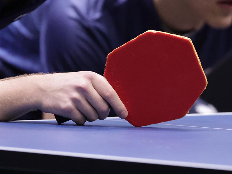 卓球】120年を超える世界卓球史で初の「六角形ラケット」が誕生 – 卓球王国