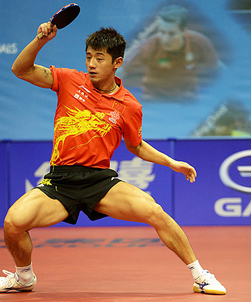 Настольный теннис ногами. Zhang Jike настольный теннис. Чжан Цзикэ настольный теннис. Чжан Цзикэ ноги.